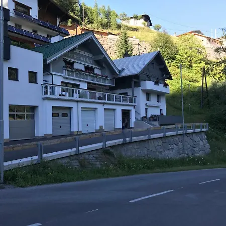 بيت للعطل Jaeger كابل